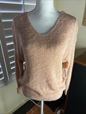 👚🩷2 Bella Light Pink Acrylic Long Sleeve Knit Sweater W/Open Back & VNeck Size M